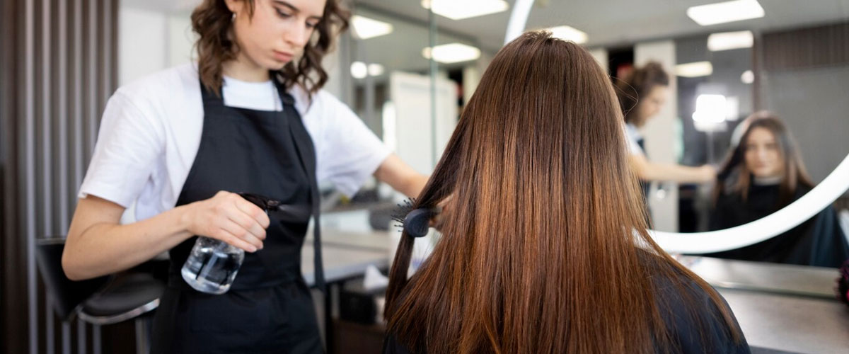 CBD for Hair Stylists: Alleviating Physical Strain in the Salon