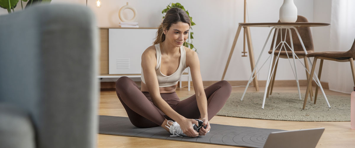 CBD and Exercise: Staying Active Indoors During Cold Weather